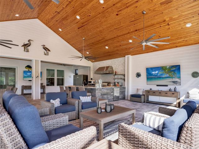 28976 SMUGGLERS LANE, Punta Gorda, FL 33982