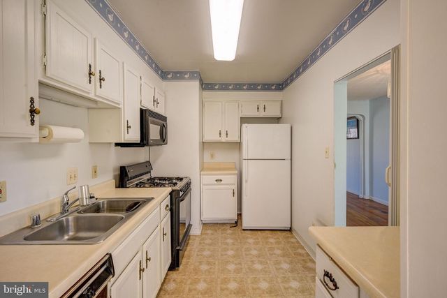 5630 OAKLAND RD, Baltimore, MD 21227