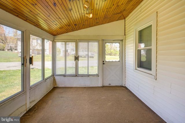 5630 OAKLAND RD, Baltimore, MD 21227
