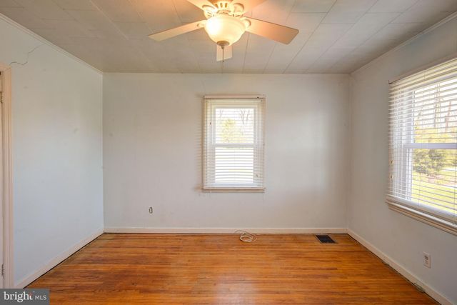 5630 OAKLAND RD, Baltimore, MD 21227