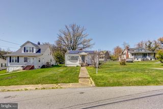 5630 OAKLAND RD, Baltimore, MD 21227
