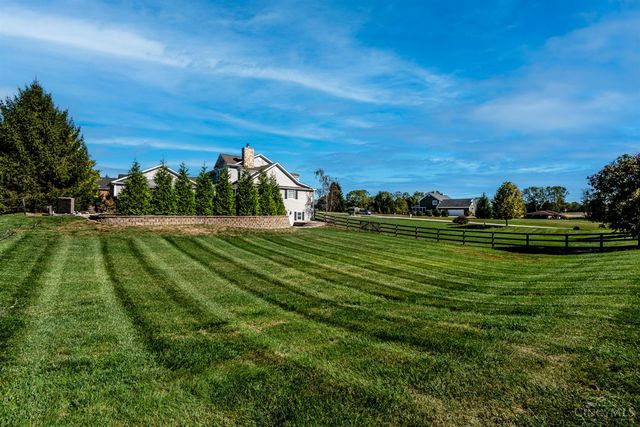 27 Hickory Meadows Lane, Turtle Creek Twp, OH 45036