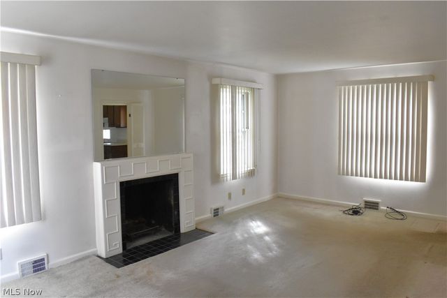 231 Trumbull Avenue NE, Warren, OH 44483