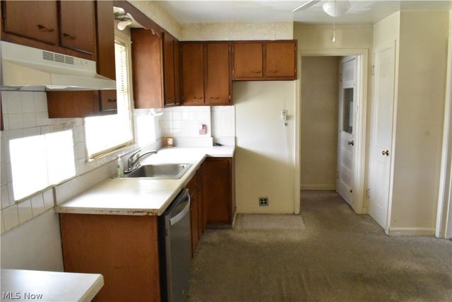 231 Trumbull Avenue NE, Warren, OH 44483