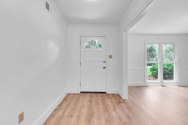 8756 RIVERWOOD FARMS PKY, Memphis, TN 38016