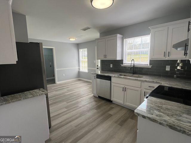 606 Tranquillity Way, Mcdonough, GA 30252