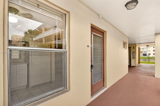 5801 NW 62nd Ave 106, Tamarac, FL 33319