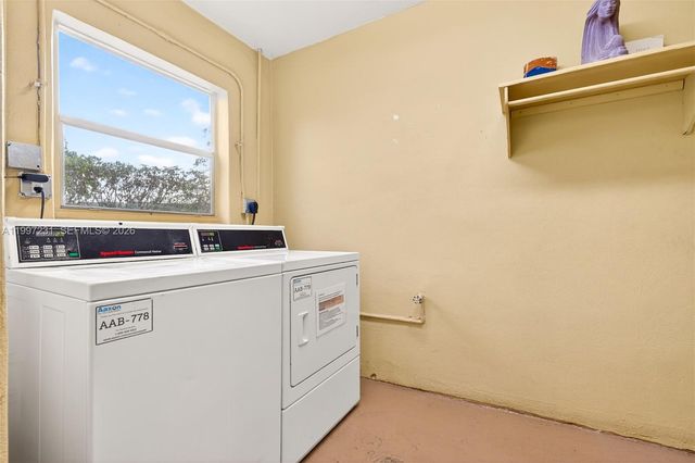 5801 NW 62nd Ave 106, Tamarac, FL 33319