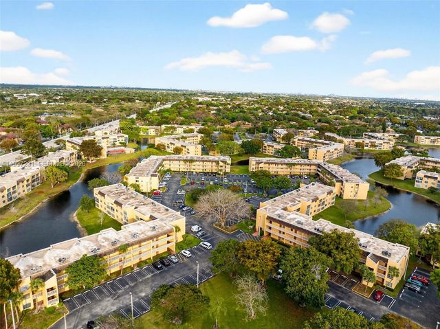 5801 NW 62nd Ave 106, Tamarac, FL 33319