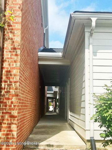 9509 Delphinium St 102, Prospect, KY 40059
