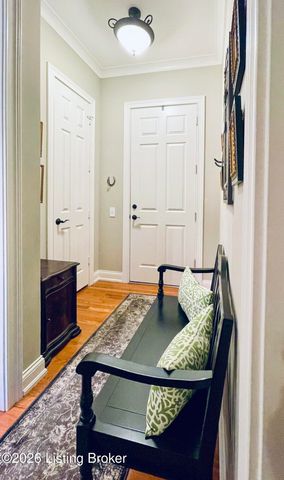 9509 Delphinium St 102, Prospect, KY 40059