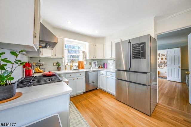 250 Old Short Hills Rd, Millburn Twp., NJ 07078