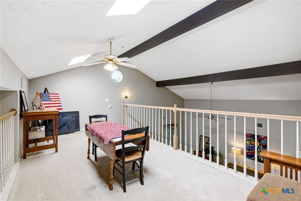 Image 30 of property listing at 805 Santa Fe, Victoria, TX 77904