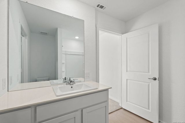 10842 Lillia Branch, San Antonio, TX 78224