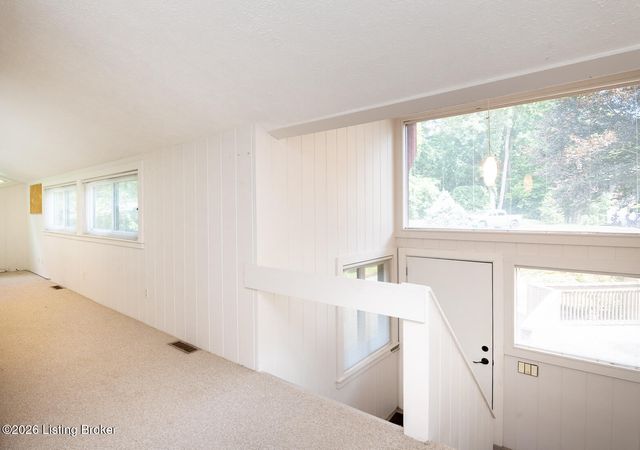 6302 Shadow Wood Ct, Prospect, KY 40059