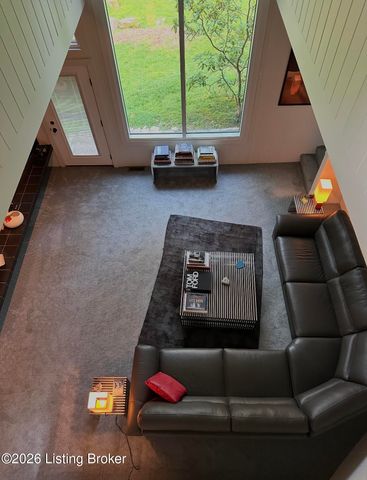 6302 Shadow Wood Ct, Prospect, KY 40059