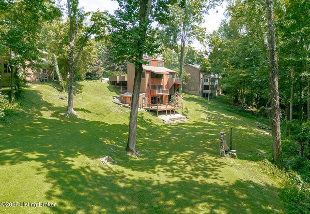 6302 Shadow Wood Ct, Prospect, KY 40059