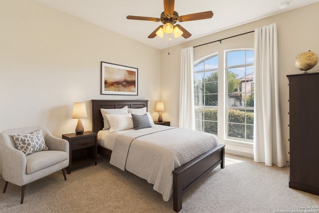 211 Granville Way, Shavano Park, TX 78231