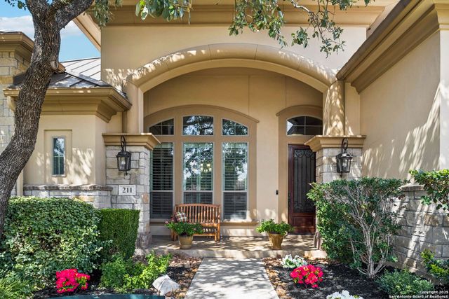 211 Granville Way, Shavano Park, TX 78231