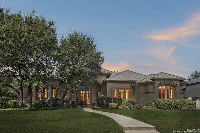 211 Granville Way, Shavano Park, TX 78231