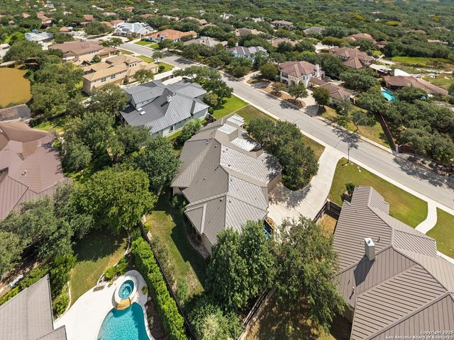 211 Granville Way, Shavano Park, TX 78231