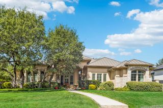 211 Granville Way, Shavano Park, TX 78231