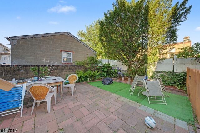 322 Hickory St, Kearny Town, NJ 07032