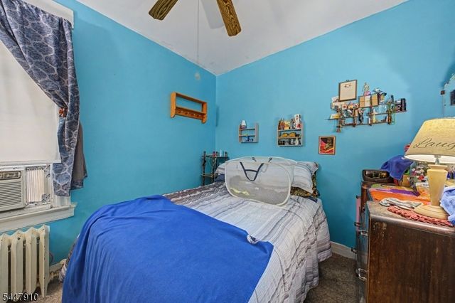 322 Hickory St, Kearny Town, NJ 07032