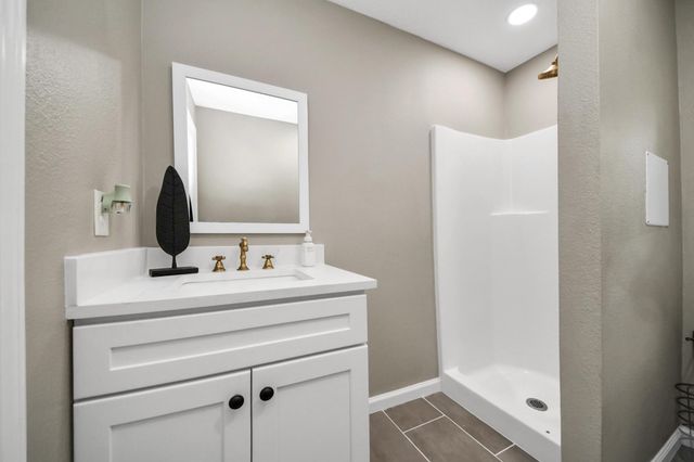 526 County Road 4321, Dayton, TX 77535