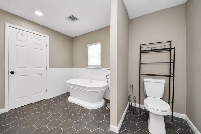 526 County Road 4321, Dayton, TX 77535