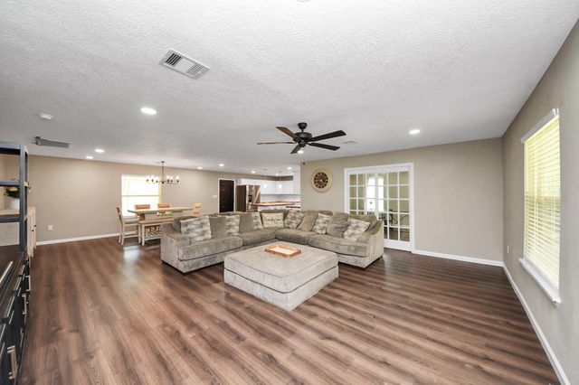 526 County Road 4321, Dayton, TX 77535