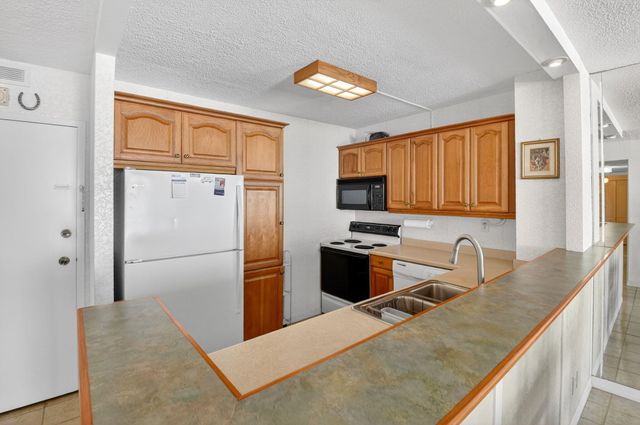 3540 S Ocean Boulevard 604, South Palm Beach, FL 33480