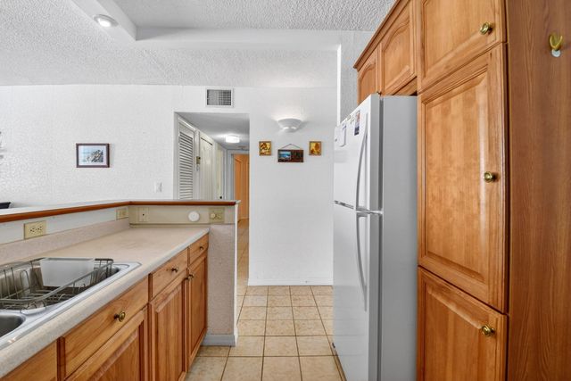 3540 S Ocean Boulevard 604, South Palm Beach, FL 33480