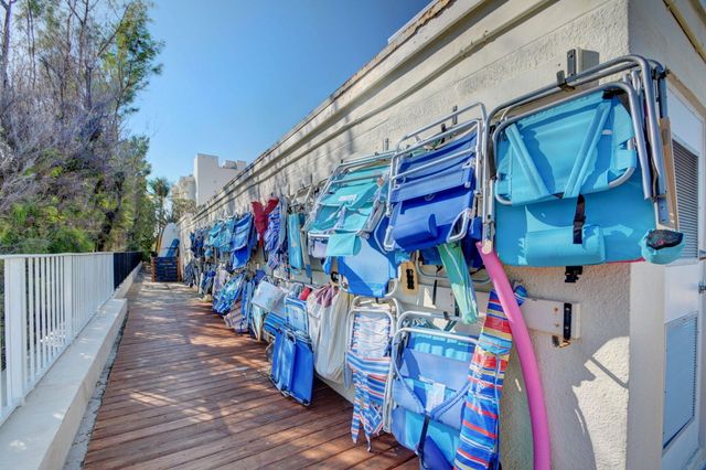 3540 S Ocean Boulevard 604, South Palm Beach, FL 33480