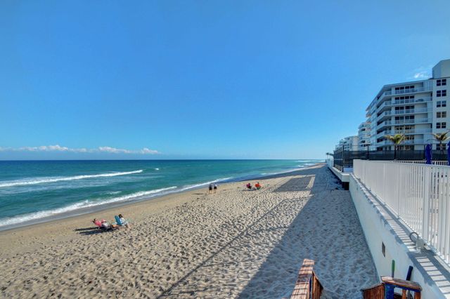 3540 S Ocean Boulevard 604, South Palm Beach, FL 33480