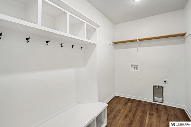 833 W El Alameda Street, Lincoln, NE 68523