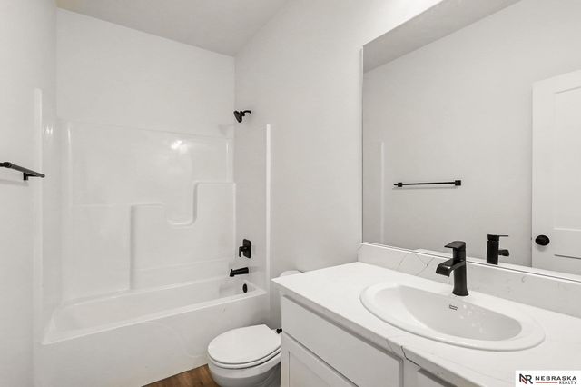 833 W El Alameda Street, Lincoln, NE 68523