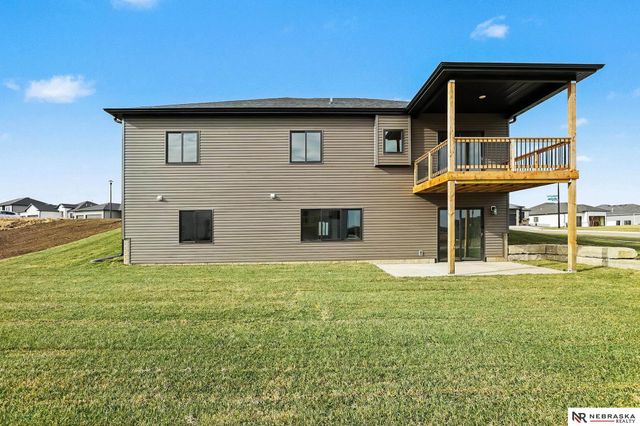 833 W El Alameda Street, Lincoln, NE 68523