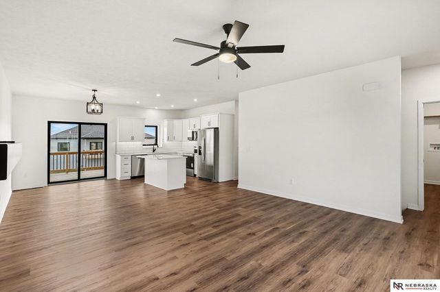 833 W El Alameda Street, Lincoln, NE 68523