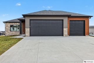 833 W El Alameda Street, Lincoln, NE 68523