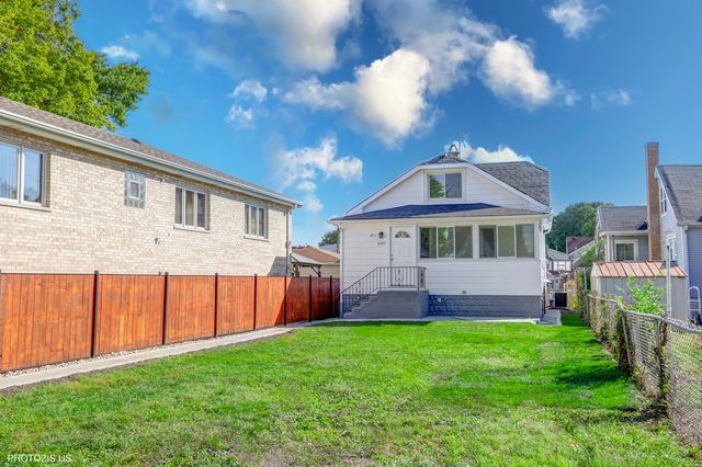 3649 N Overhill Avenue, Chicago, IL 60634