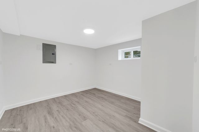 3649 N Overhill Avenue, Chicago, IL 60634