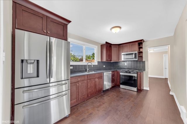 3649 N Overhill Avenue, Chicago, IL 60634