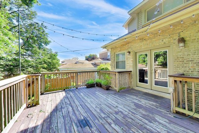3747 Wisconsin Avenue, Berwyn, IL 60402