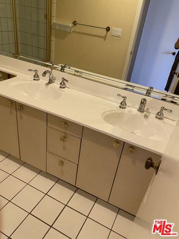 10432 Eastborne Avenue 304, Los Angeles, CA 90024