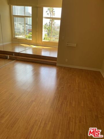 10432 Eastborne Avenue 304, Los Angeles, CA 90024