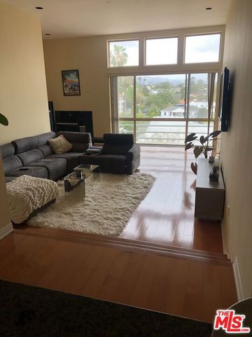 10432 Eastborne Avenue 304, Los Angeles, CA 90024