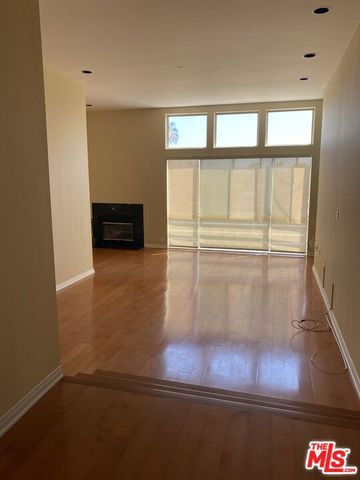 10432 Eastborne Avenue 304, Los Angeles, CA 90024