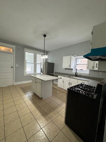 2329 S Austin Boulevard 1, Cicero, IL 60804