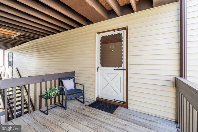 4 AVON DR #F, East Windsor, NJ 08520